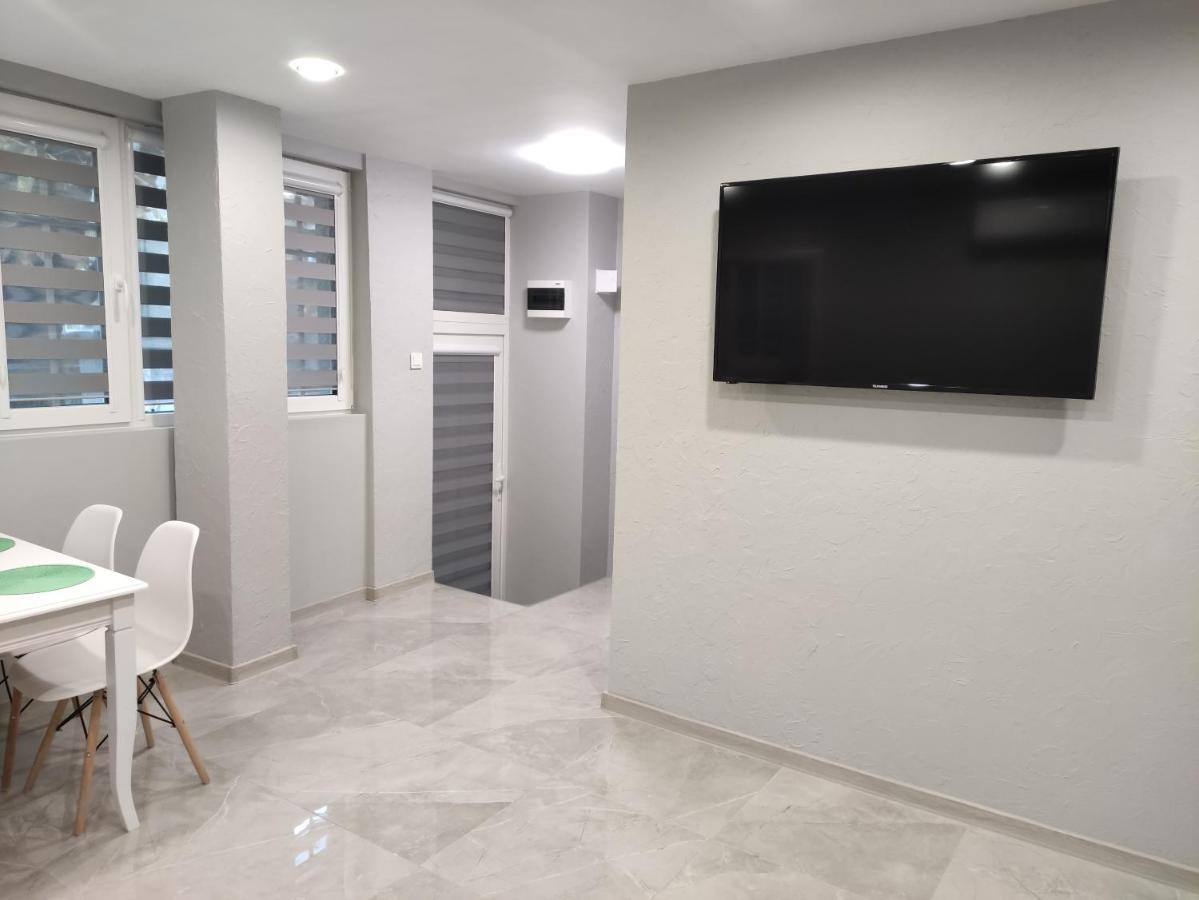 Uptown Funk Apartment Ruse Bagian luar foto