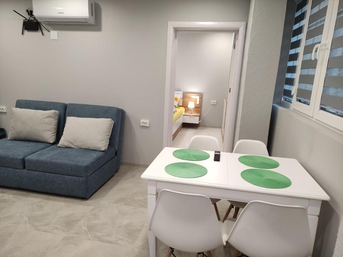 Uptown Funk Apartment Ruse Bagian luar foto